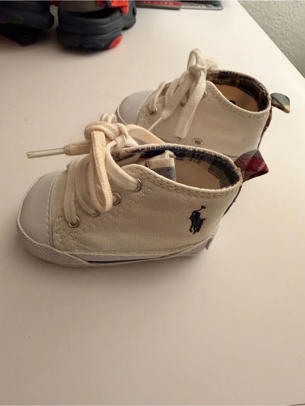 Polo Ralph Lauren Cream Baby Canvas Lace-Up Crib Shoes